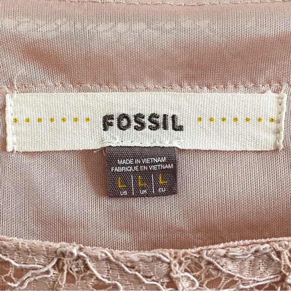 Fossil•Retro Lace Shift Dress - Picture 6 of 10